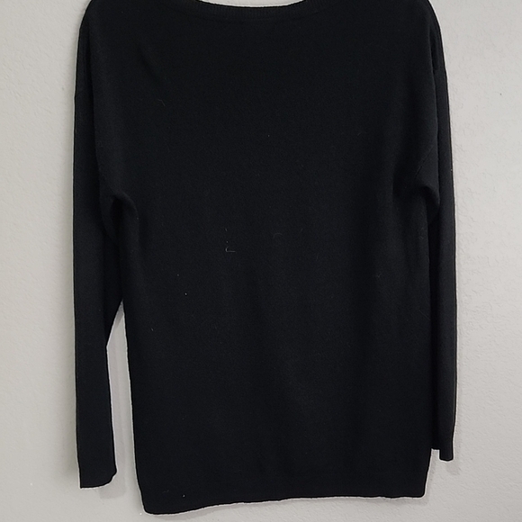 Her Universe Howels Moving Castle  Sweater Size S Crewneck Fire Emoji Ghibli - Picture 3 of 7